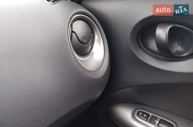 Внедорожник / Кроссовер Nissan Juke 2019 в 