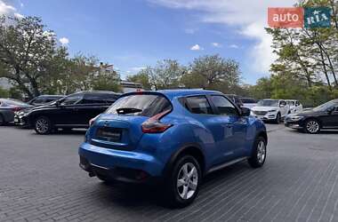 Позашляховик / Кросовер Nissan Juke 2018 в 