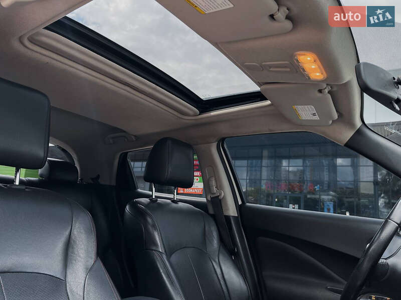 Позашляховик / Кросовер Nissan Juke 2013 в Харкові