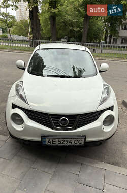 Внедорожник / Кроссовер Nissan Juke 2012 в 