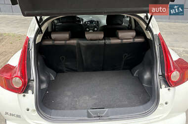 Внедорожник / Кроссовер Nissan Juke 2012 в 