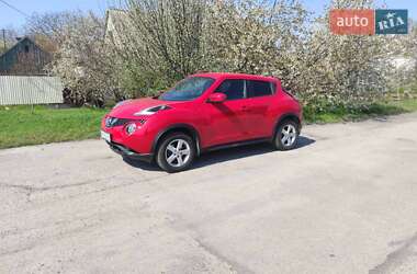 Позашляховик / Кросовер Nissan Juke 2018 в 