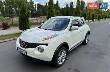 Внедорожник / Кроссовер Nissan Juke 2012 в 