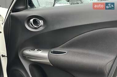 Позашляховик / Кросовер Nissan Juke 2012 в 