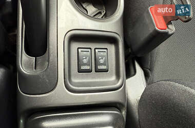 Внедорожник / Кроссовер Nissan Juke 2012 в 