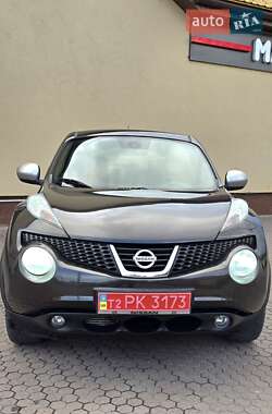 Внедорожник / Кроссовер Nissan Juke 2012 в 