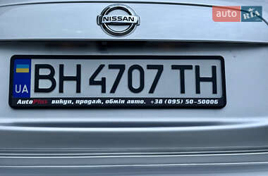 Внедорожник / Кроссовер Nissan Juke 2014 в 
