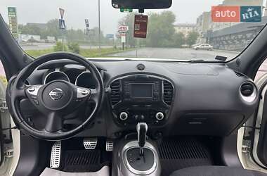 Позашляховик / Кросовер Nissan Juke 2010 в 
