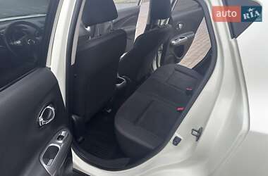 Позашляховик / Кросовер Nissan Juke 2010 в 