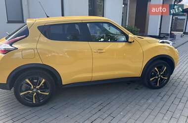 Внедорожник / Кроссовер Nissan Juke 2017 в 