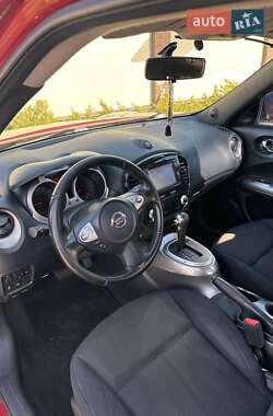 Позашляховик / Кросовер Nissan Juke 2012 в 
