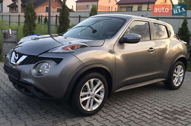 Позашляховик / Кросовер Nissan Juke 2015 в 