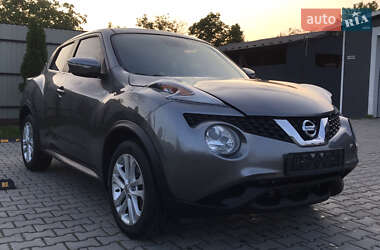 Позашляховик / Кросовер Nissan Juke 2015 в 