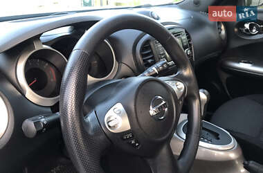Позашляховик / Кросовер Nissan Juke 2015 в 