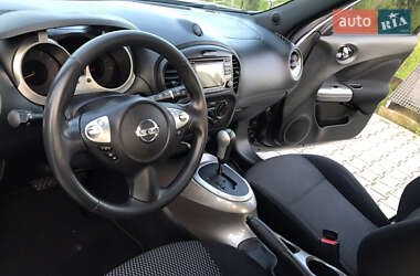 Позашляховик / Кросовер Nissan Juke 2015 в 