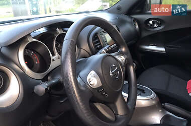 Позашляховик / Кросовер Nissan Juke 2015 в 
