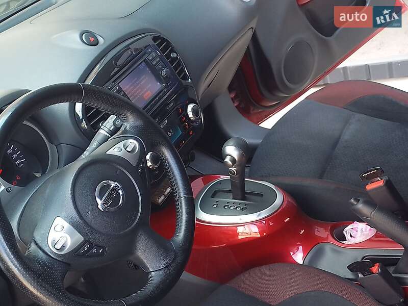 Позашляховик / Кросовер Nissan Juke 2011 в Дніпрі