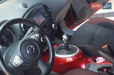 Внедорожник / Кроссовер Nissan Juke 2011 в 