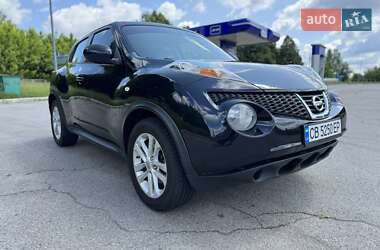 Внедорожник / Кроссовер Nissan Juke 2014 в 