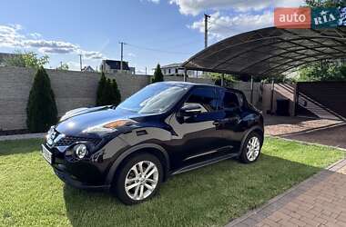 Позашляховик / Кросовер Nissan Juke 2016 в 