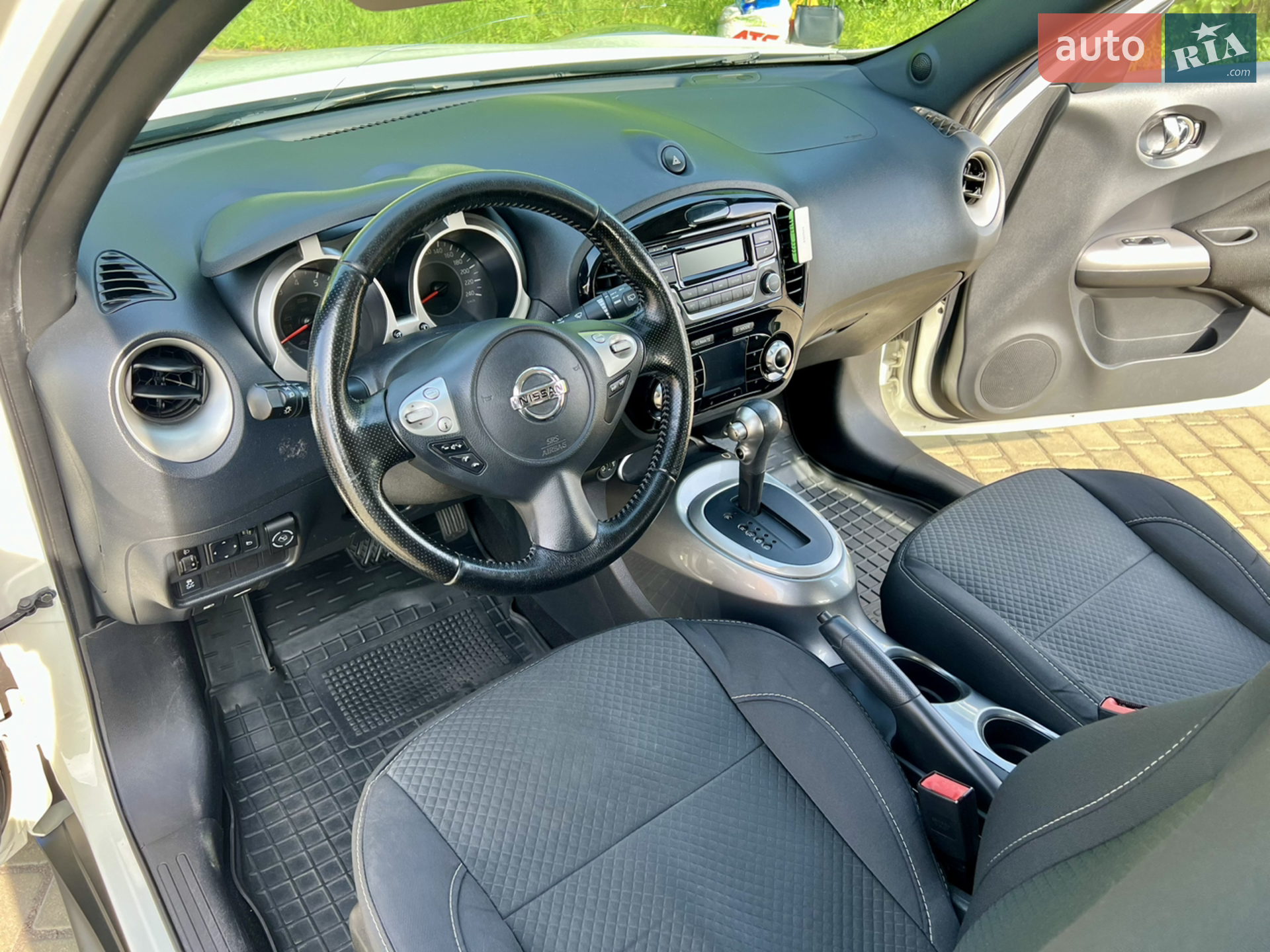 2017 Nissan Juke - мініатюра 23