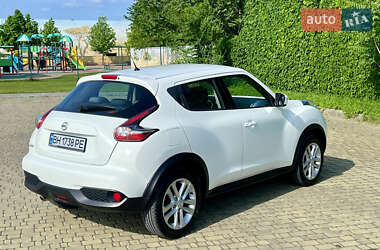 Внедорожник / Кроссовер Nissan Juke 2017 в 