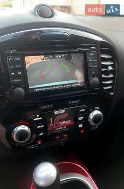 Позашляховик / Кросовер Nissan Juke 2013 в 