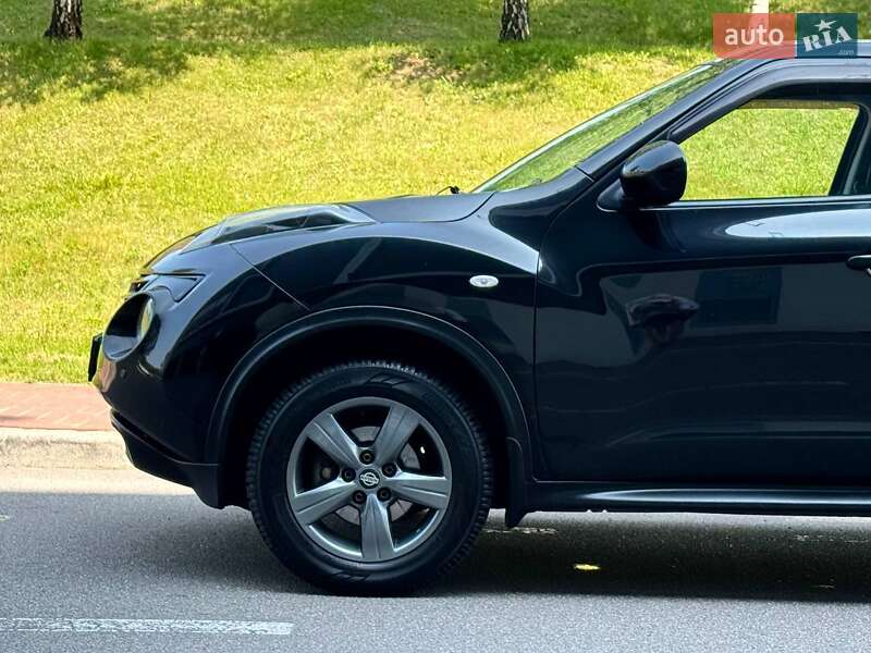 Позашляховик / Кросовер Nissan Juke 2011 в Києві
