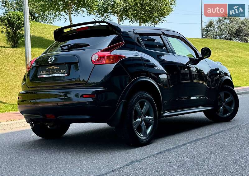 Позашляховик / Кросовер Nissan Juke 2011 в Києві