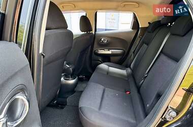 Позашляховик / Кросовер Nissan Juke 2011 в 