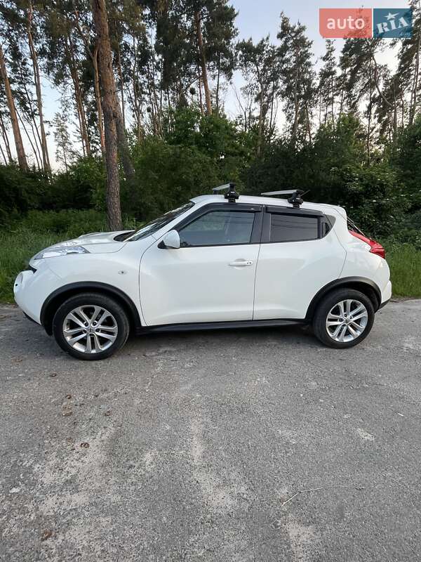 Позашляховик / Кросовер Nissan Juke 2012 в Києві