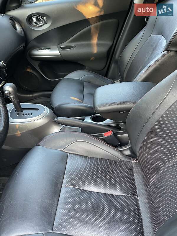 Позашляховик / Кросовер Nissan Juke 2012 в Києві