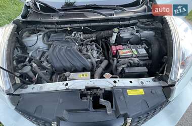 Позашляховик / Кросовер Nissan Juke 2012 в Києві