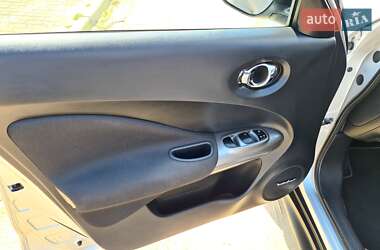 Внедорожник / Кроссовер Nissan Juke 2013 в 