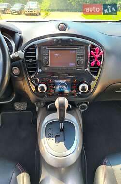Внедорожник / Кроссовер Nissan Juke 2013 в 