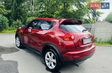 Внедорожник / Кроссовер Nissan Juke 2012 в 