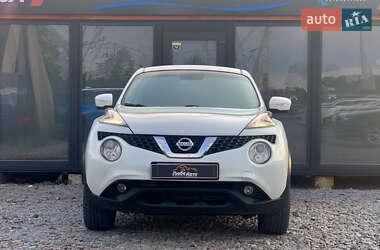 Внедорожник / Кроссовер Nissan Juke 2015 в 