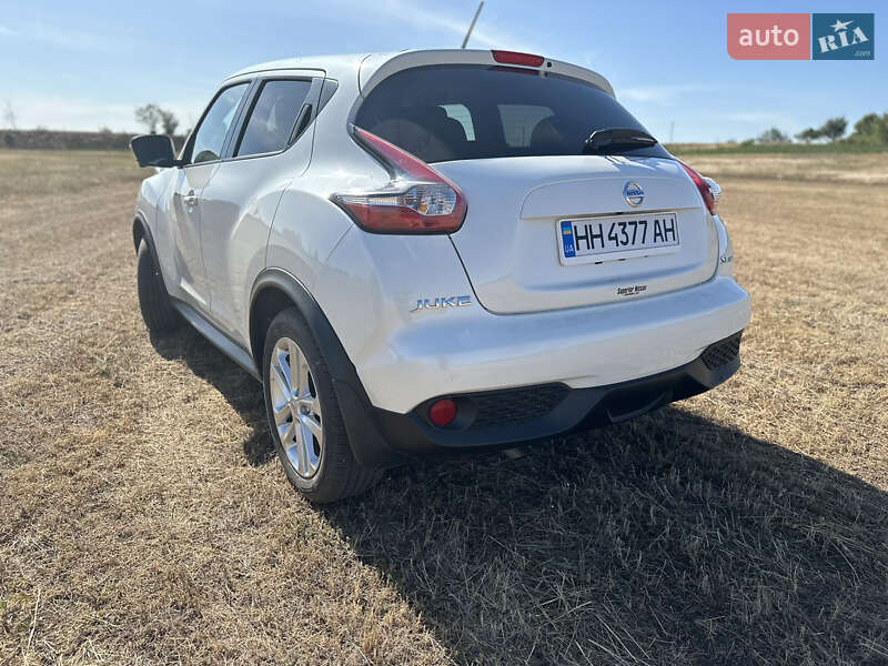 Внедорожник / Кроссовер Nissan Juke 2015 в Одессе