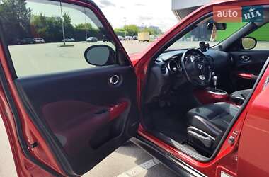 Позашляховик / Кросовер Nissan Juke 2013 в 