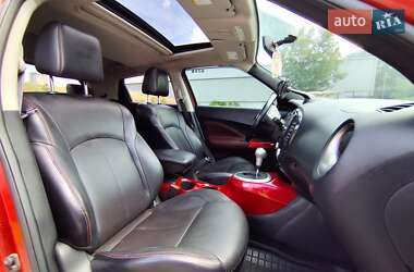 Позашляховик / Кросовер Nissan Juke 2013 в 