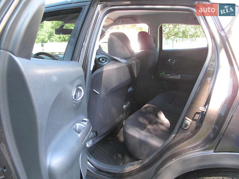 Внедорожник / Кроссовер Nissan Juke 2011 в Киеве