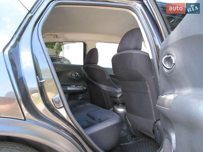 Внедорожник / Кроссовер Nissan Juke 2011 в Киеве