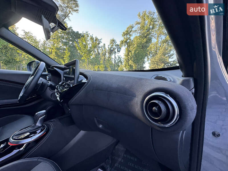 Внедорожник / Кроссовер Nissan Juke 2024 в Киеве