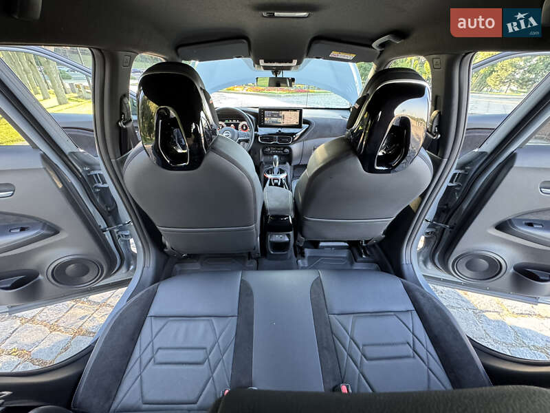 Внедорожник / Кроссовер Nissan Juke 2024 в Киеве