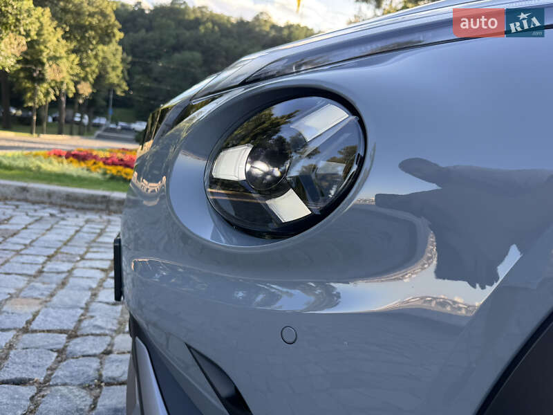 Внедорожник / Кроссовер Nissan Juke 2024 в Киеве