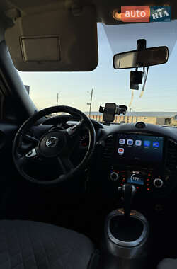 Позашляховик / Кросовер Nissan Juke 2012 в 