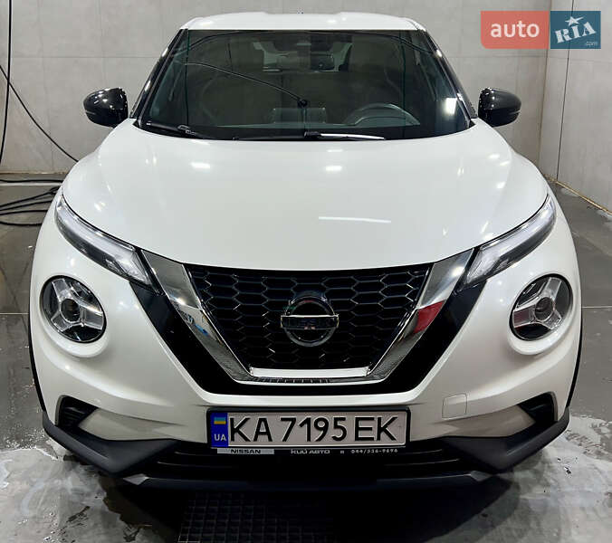 Внедорожник / Кроссовер Nissan Juke 2021 в Киеве
