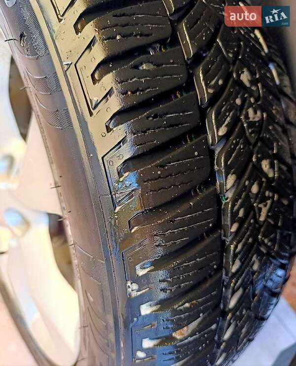 Внедорожник / Кроссовер Nissan Juke 2012 в Гайвороне фото 8 Внедорожник / Кроссовер Nissan Juke 2012 в Гайвороне