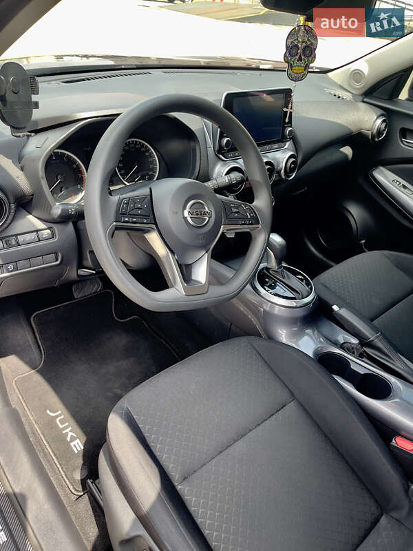 Позашляховик / Кросовер Nissan Juke 2022 в Львові