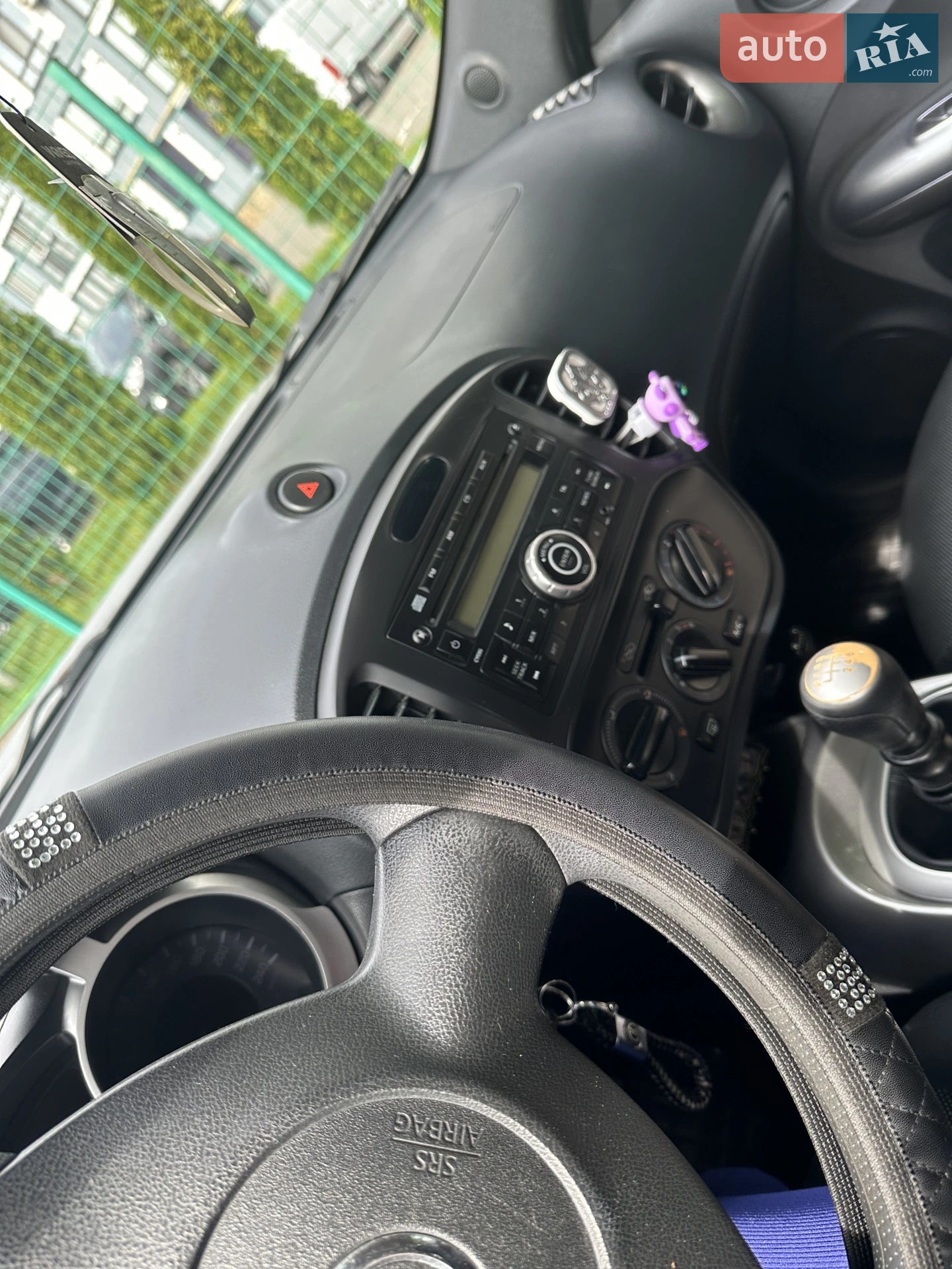2011 Nissan Juke - мініатюра 10